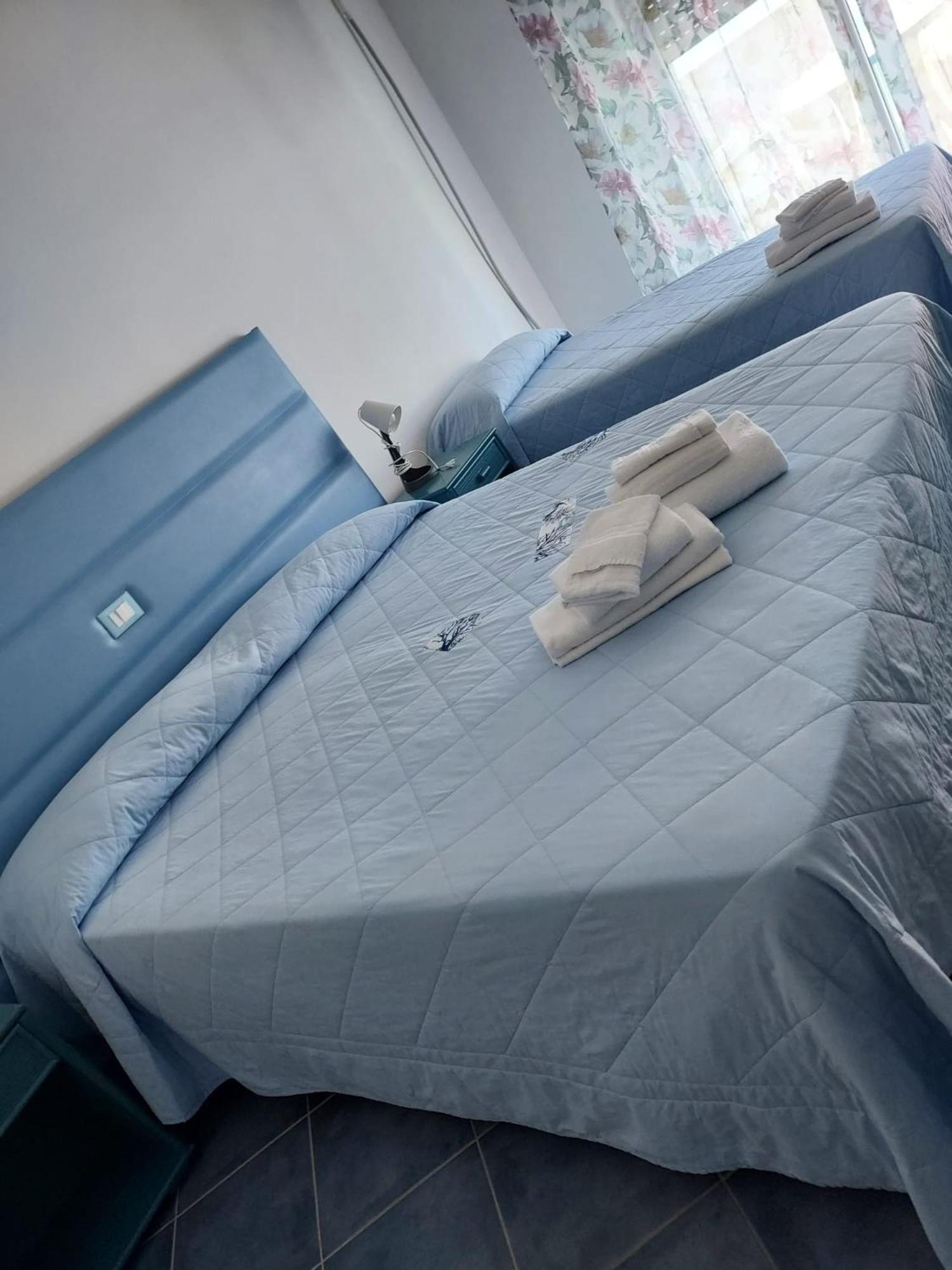 Hotel Sirenetta Anzio Bagian luar foto