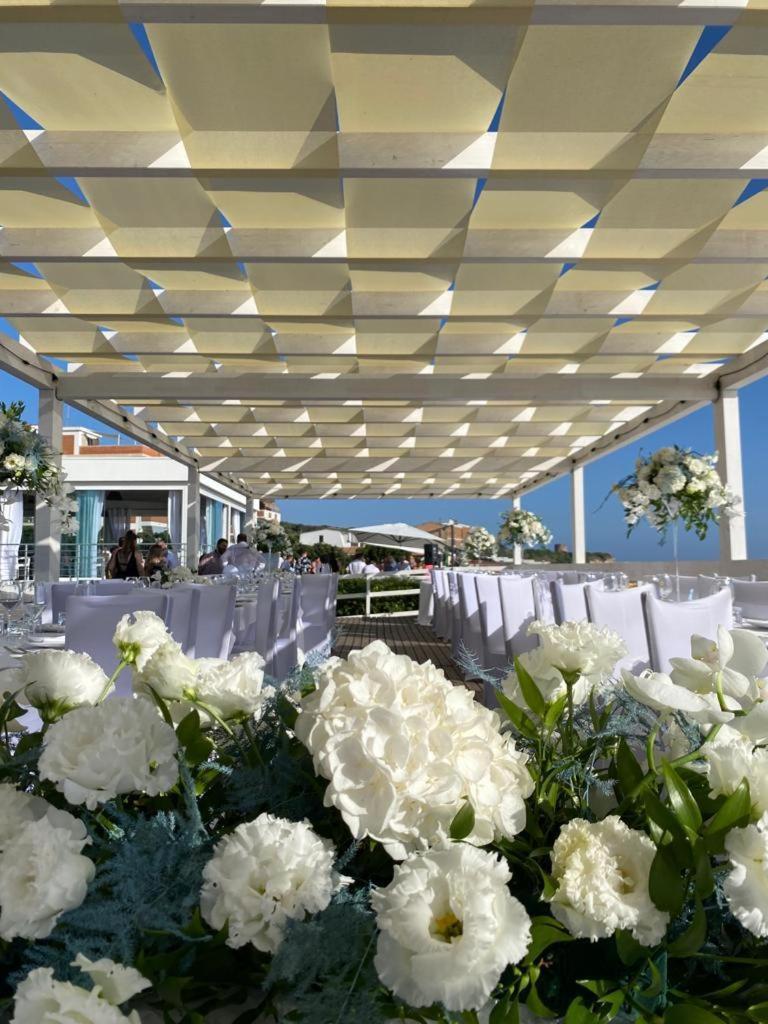 Hotel Sirenetta Anzio Bagian luar foto