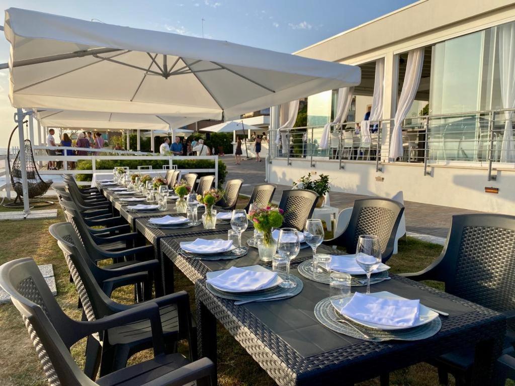 Hotel Sirenetta Anzio Bagian luar foto